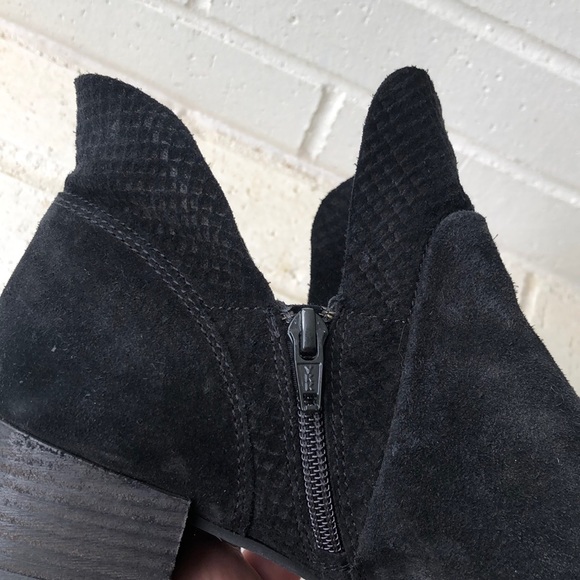 Seychelles Score Booties - Picture 4 of 8